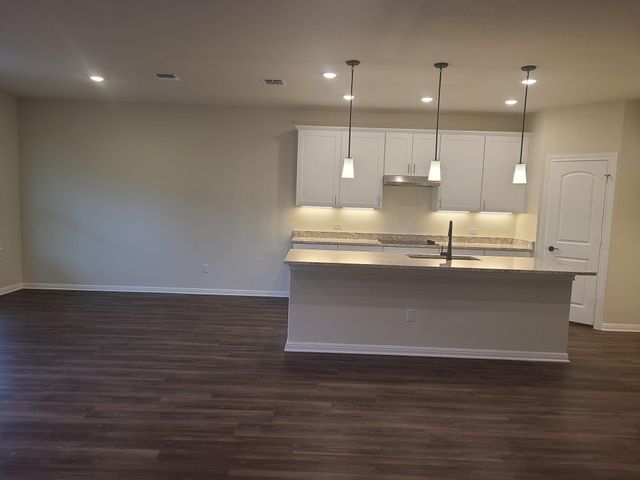 32 Pacific Loon ST, Leander, TX 78641