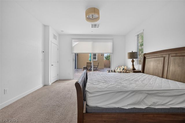 1100 East Sunset Road, Henderson, NV 89011