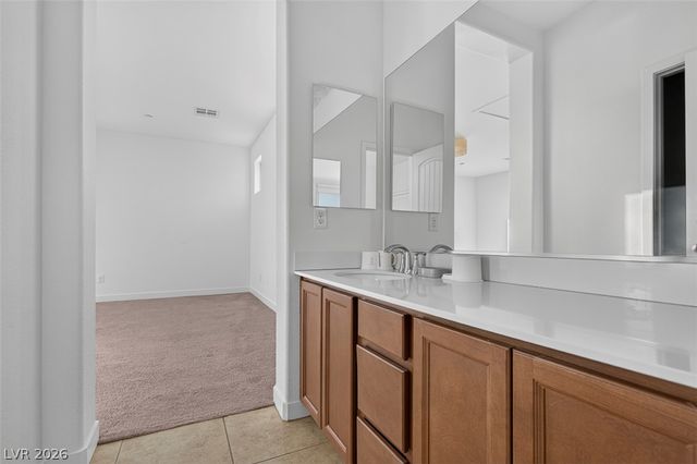 1100 East Sunset Road, Henderson, NV 89011