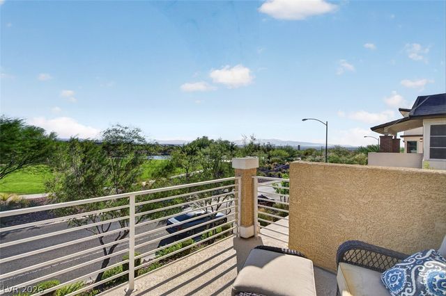 1100 East Sunset Road, Henderson, NV 89011