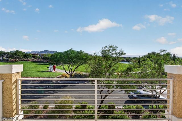 1100 East Sunset Road, Henderson, NV 89011