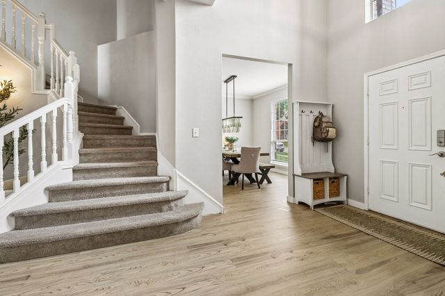 1318 Pinehurst Drive, Lewisville, TX 75077
