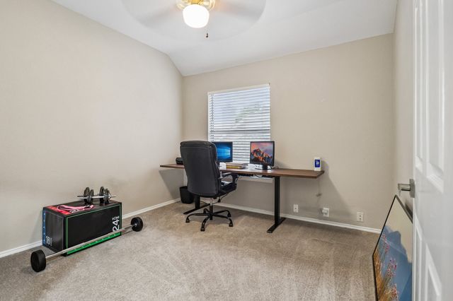 1318 Pinehurst Drive, Lewisville, TX 75077