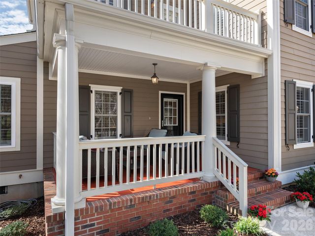 1672 Olmsted Drive, Asheville, NC 28803