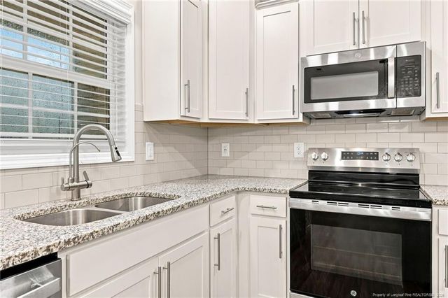 189 Orchard Lane, Parkton, NC 28371