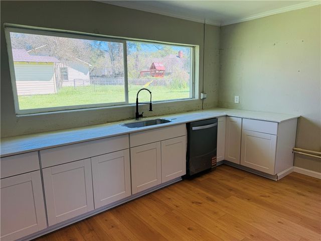 427 Wood Street, Navasota, TX 77868