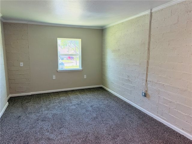 427 Wood Street, Navasota, TX 77868