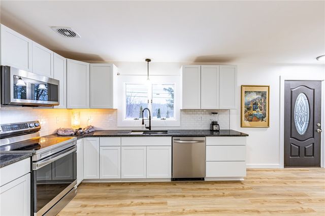 5823 Brockport Spencerport Road, Sweden, NY 14420