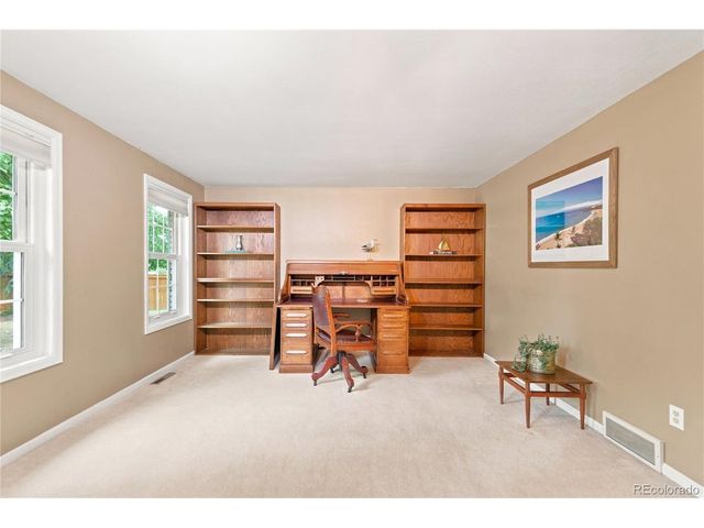 2223 Harvard Ct, Longmont, CO 80503