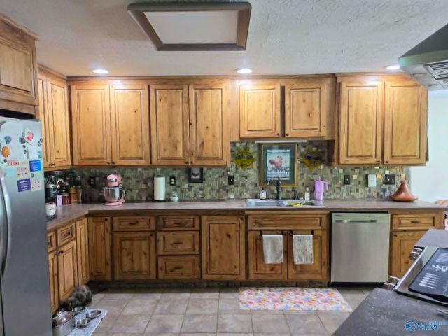 33 County Road 1205, Vinemont, AL 35179