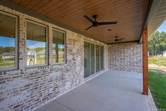 1003 Black Bass Cove, Jacksonville, AR 72076