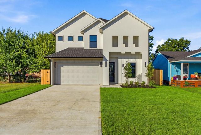 114 S Carroll Street, La Porte, TX 77571