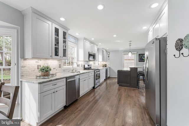 13172 LADYBANK LN, Herndon, VA 20171