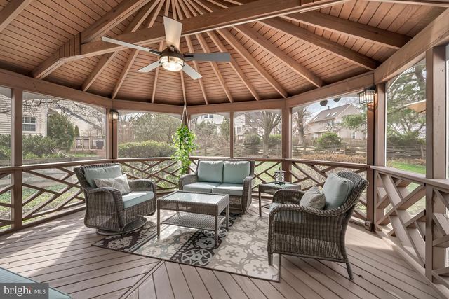 13172 LADYBANK LN, Herndon, VA 20171