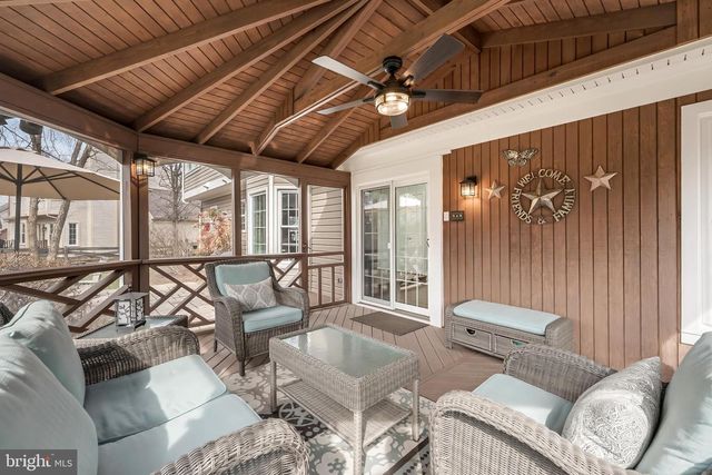 13172 LADYBANK LN, Herndon, VA 20171