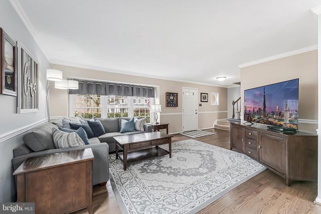 13172 LADYBANK LN, Herndon, VA 20171