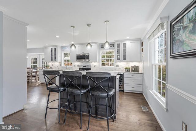 13172 LADYBANK LN, Herndon, VA 20171