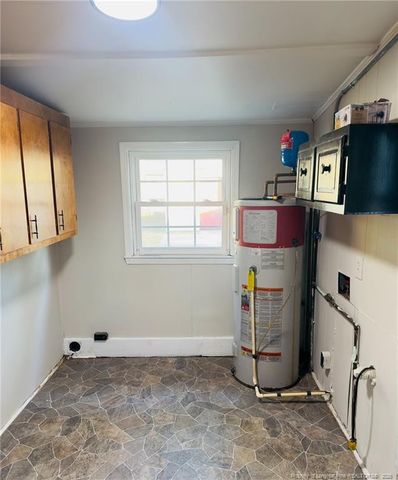 551 Farmview Drive, Fayetteville, NC 28311