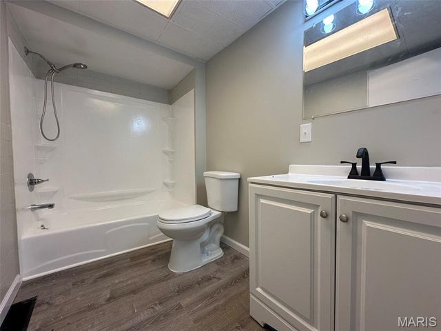 7253 Town Hall Road, Belleville, IL 62223