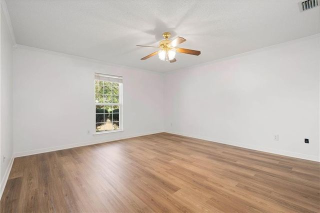 6255 Grady Dunn Road W, Wilmer, AL 36587