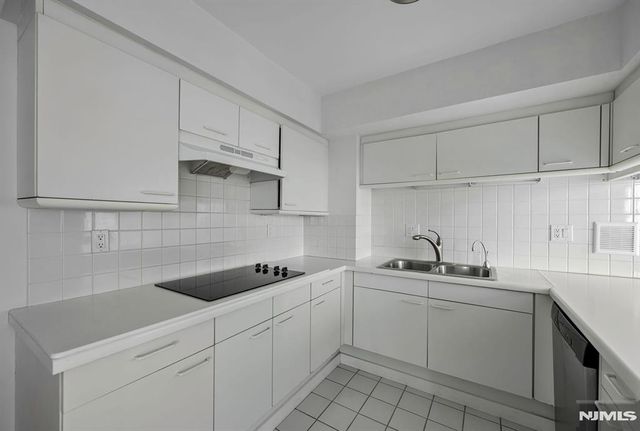 1512 Palisade Avenue 5B, Fort Lee, NJ 07024