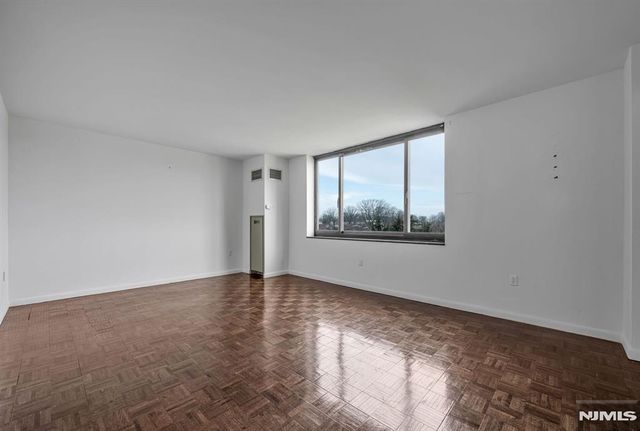 1512 Palisade Avenue 5B, Fort Lee, NJ 07024