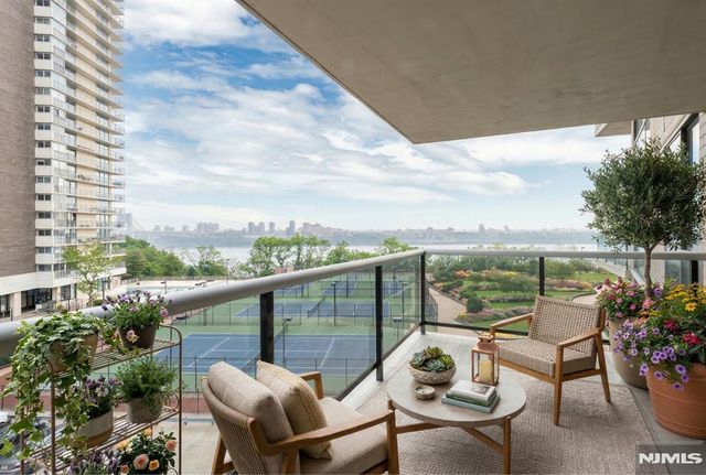 1512 Palisade Avenue 5B, Fort Lee, NJ 07024