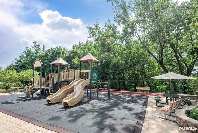 1512 Palisade Avenue 5B, Fort Lee, NJ 07024