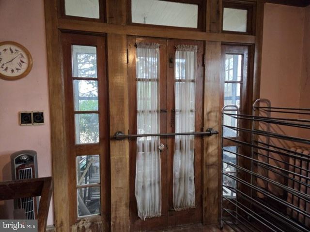 10 CHURCH RD, Merchantville, NJ 08109