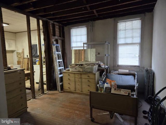 10 CHURCH RD, Merchantville, NJ 08109