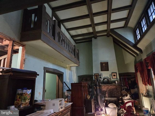 10 CHURCH RD, Merchantville, NJ 08109