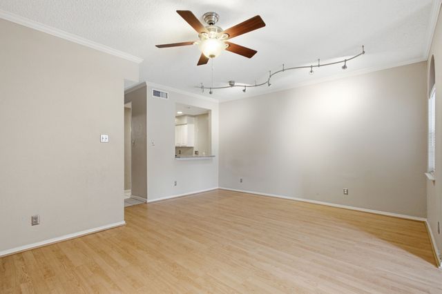 5325 Bent Tree Forest Drive 2245, Dallas, TX 75248