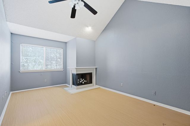 5325 Bent Tree Forest Drive 2245, Dallas, TX 75248