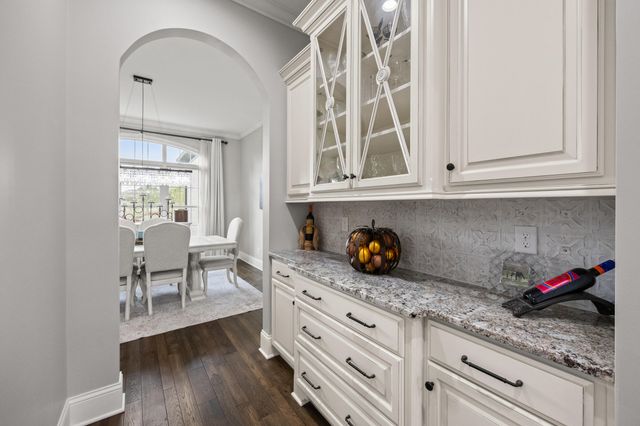 980 Chandamere Way, Nicholasville, KY 40356