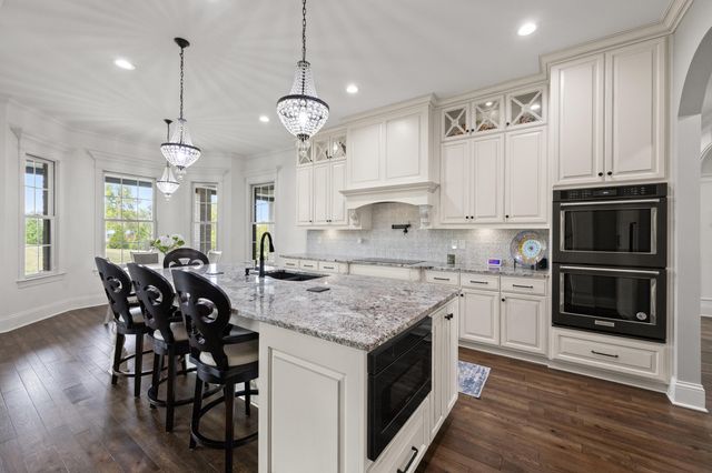 980 Chandamere Way, Nicholasville, KY 40356