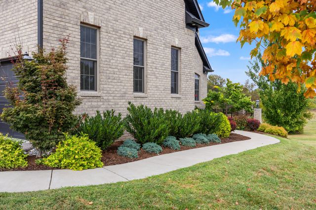 980 Chandamere Way, Nicholasville, KY 40356