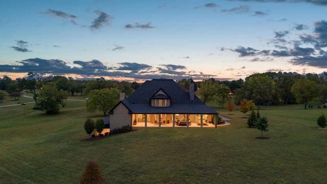 980 Chandamere Way, Nicholasville, KY 40356