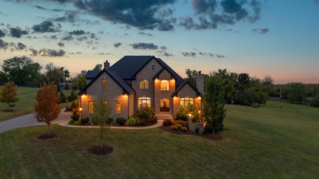 980 Chandamere Way, Nicholasville, KY 40356