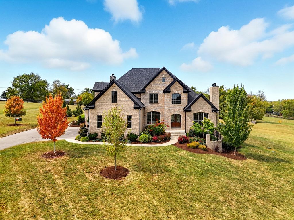 980 Chandamere Way, Nicholasville, KY 40356