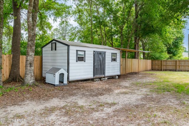 1397 S WATER Street, Starke, FL 32091