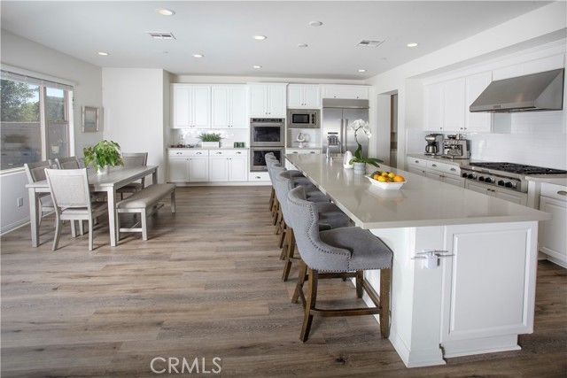 6 Volanta Court, Rancho Mission Viejo, CA 92694