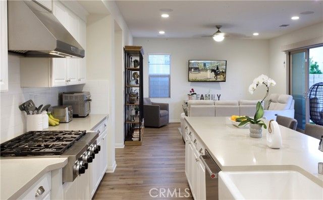 6 Volanta Court, Rancho Mission Viejo, CA 92694