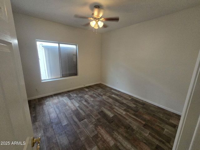 11233 W OLIVE Drive, Avondale, AZ 85392