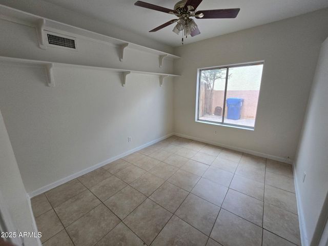 11233 W OLIVE Drive, Avondale, AZ 85392