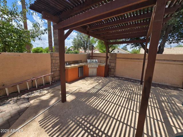 11233 W OLIVE Drive, Avondale, AZ 85392