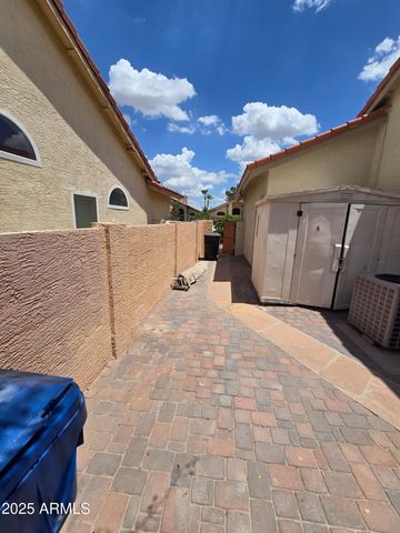 11233 W OLIVE Drive, Avondale, AZ 85392