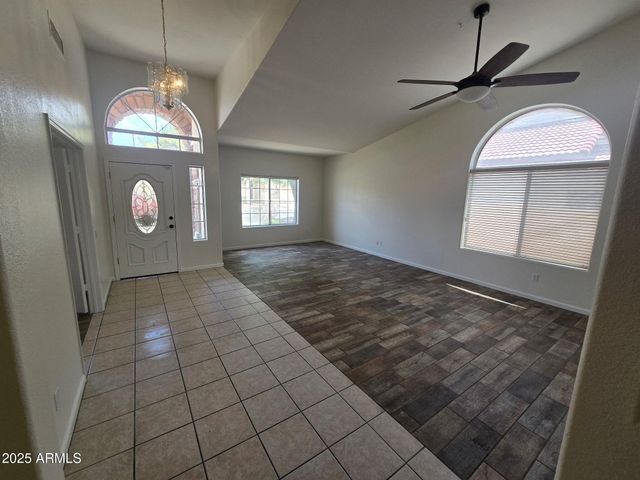 11233 W OLIVE Drive, Avondale, AZ 85392