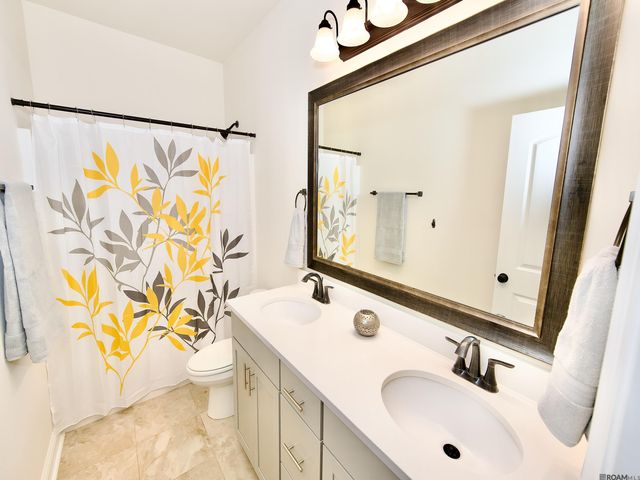 17065 White Ibis Ave, Prairieville, LA 70769