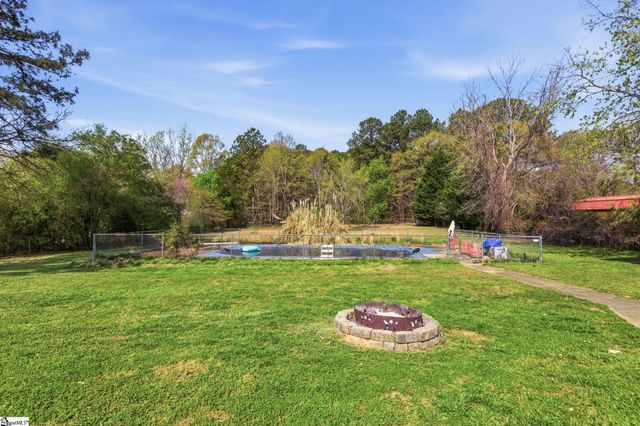 115 Northgate Circle, Boiling Springs, SC 29316