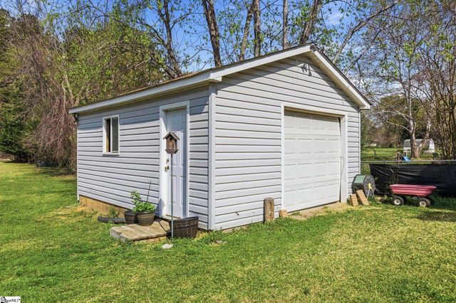 115 Northgate Circle, Boiling Springs, SC 29316